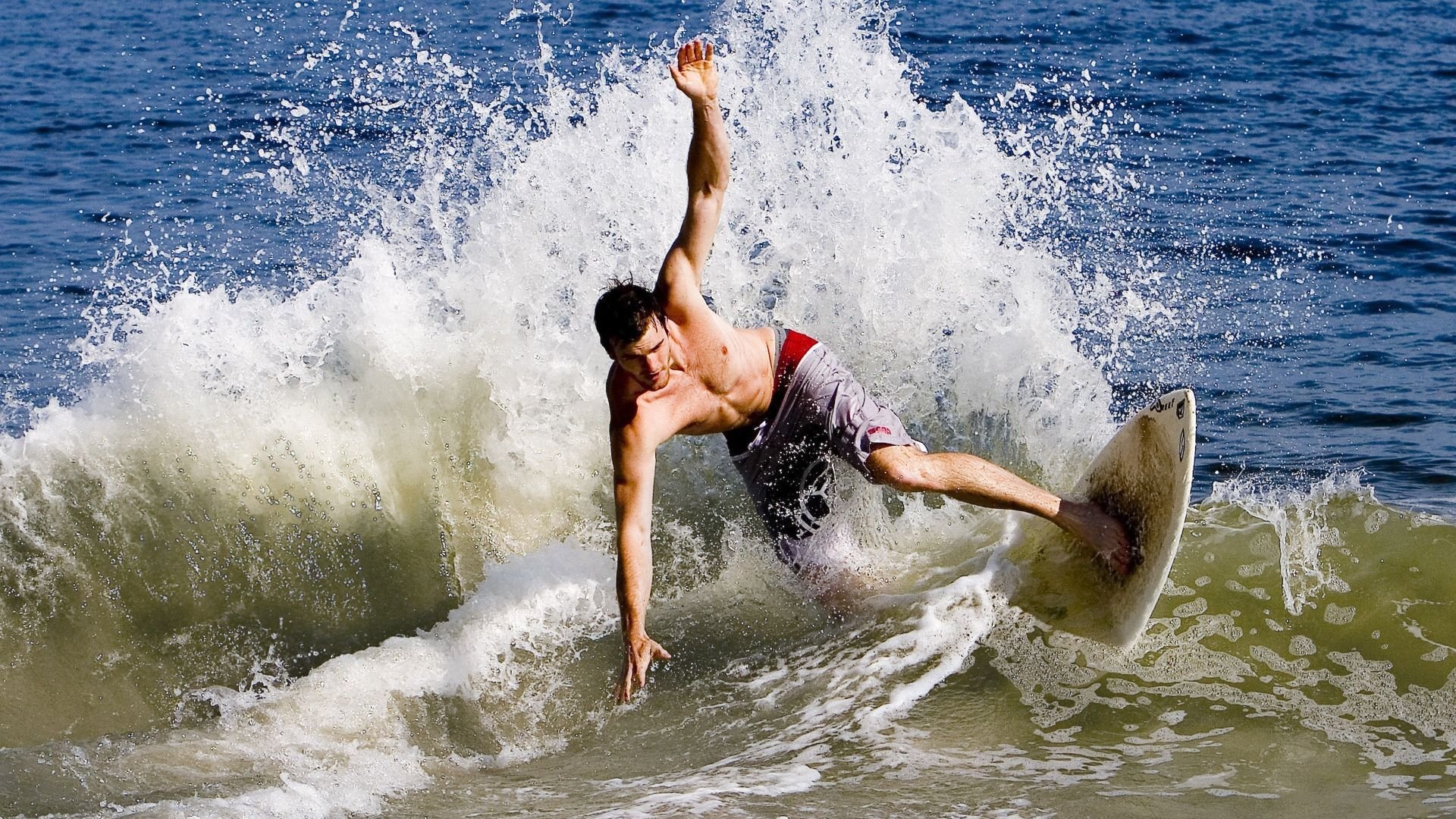 西决生死战焦点战，雄鹿关键战突围湖人，一场定义时代的对决