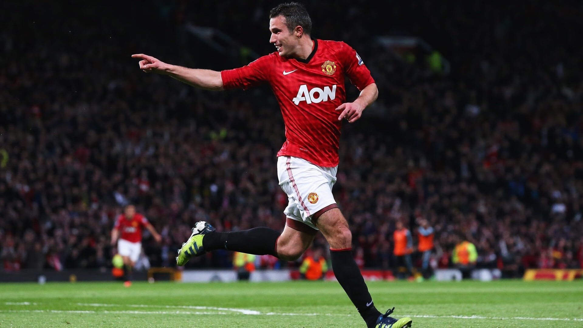 F1年度争冠之夜，罗德里戈展现巨星价值，冷静、勇气与决定性的0.3秒