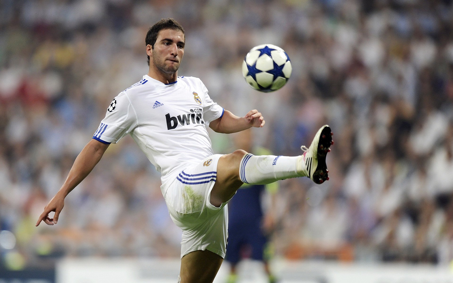 孤胆英雄！保罗扛起全队，湖人绝杀浙江队背后的唯一性